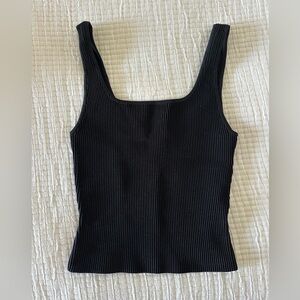Aritzia Babaton Sculpt Knit Ribbed Tank / S